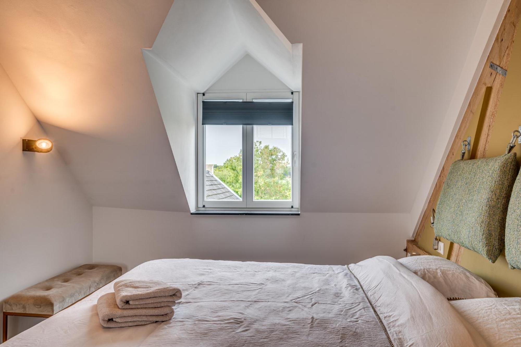 Bed and Breakfast La Dominotte Arcen Exteriér fotografie